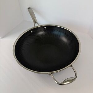 HexClad Hybrid Stainless Steel 12 Inch Wok Nonstick Stir Fry Pan With Handle